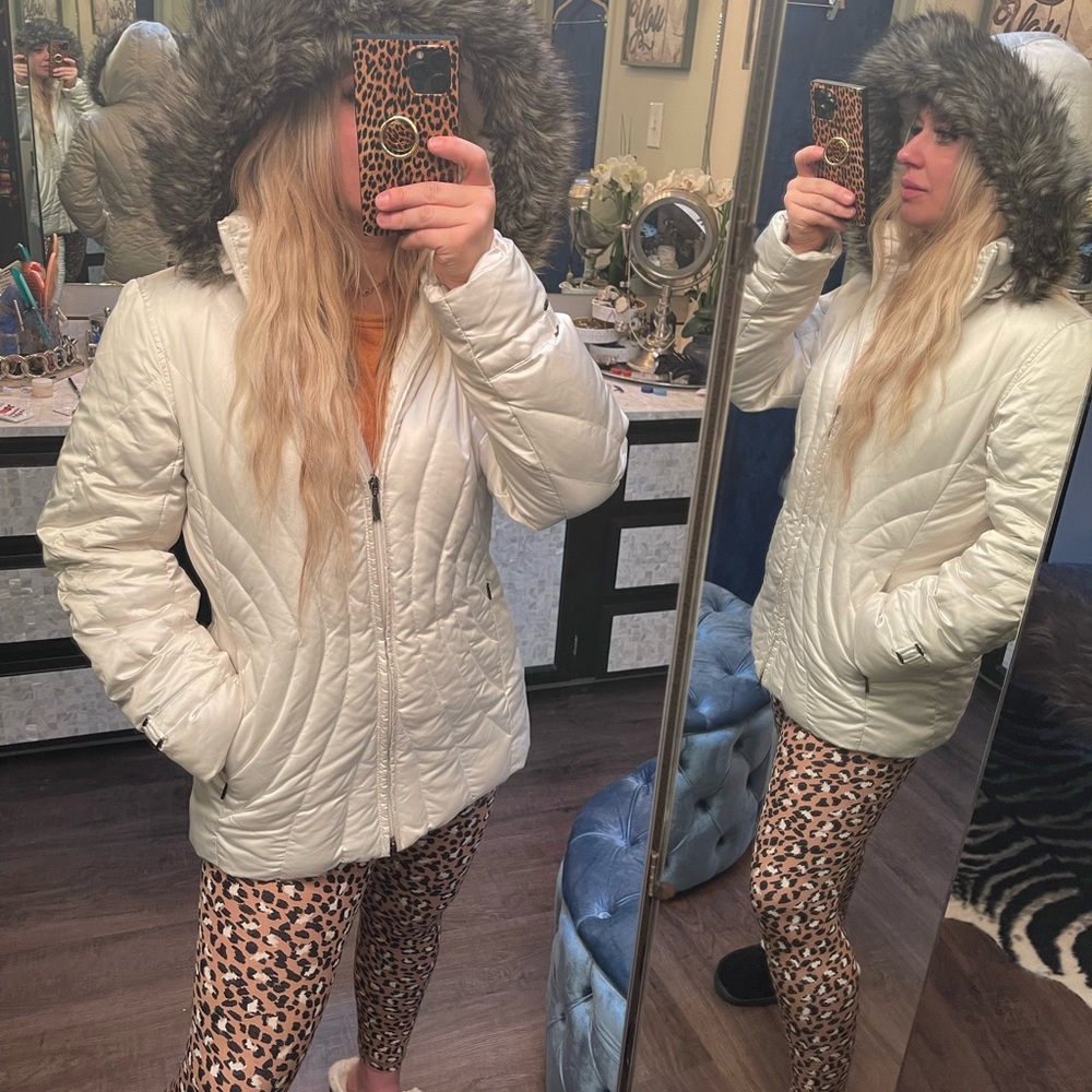 White goose down, fur lined removable hoo,  puffer coat